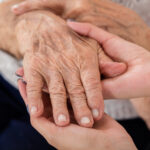 How 24/7 Home Care Supports Safe Living for Seniors with Alzheimer’s