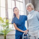 The Pros of 24/7 Care for Seniors with Complex Medical Needs